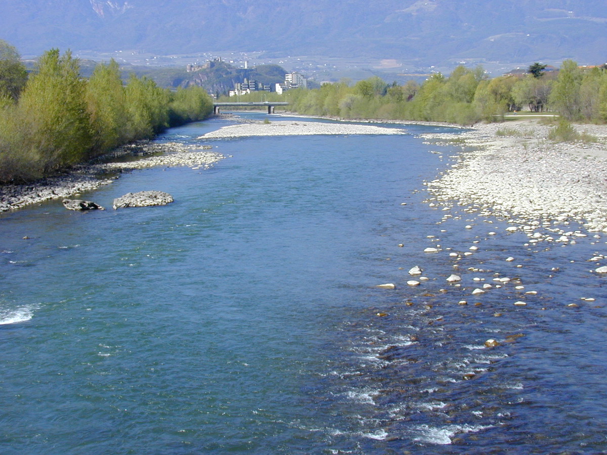 Il fiume Isarco che scorre nel capoluogo altoatesino