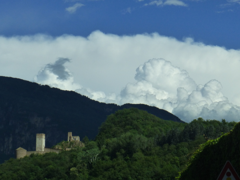 Castel Firmiano (Bolzano), temporale in arrivo?
