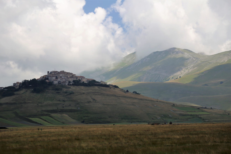 Castelluccio um mese prima della tragedia