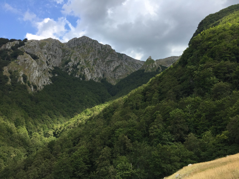 Molise_Parco Nazionale Matese_Montagna_Valle del Fondacone Campanariello di Valle Roccamandolfi IS