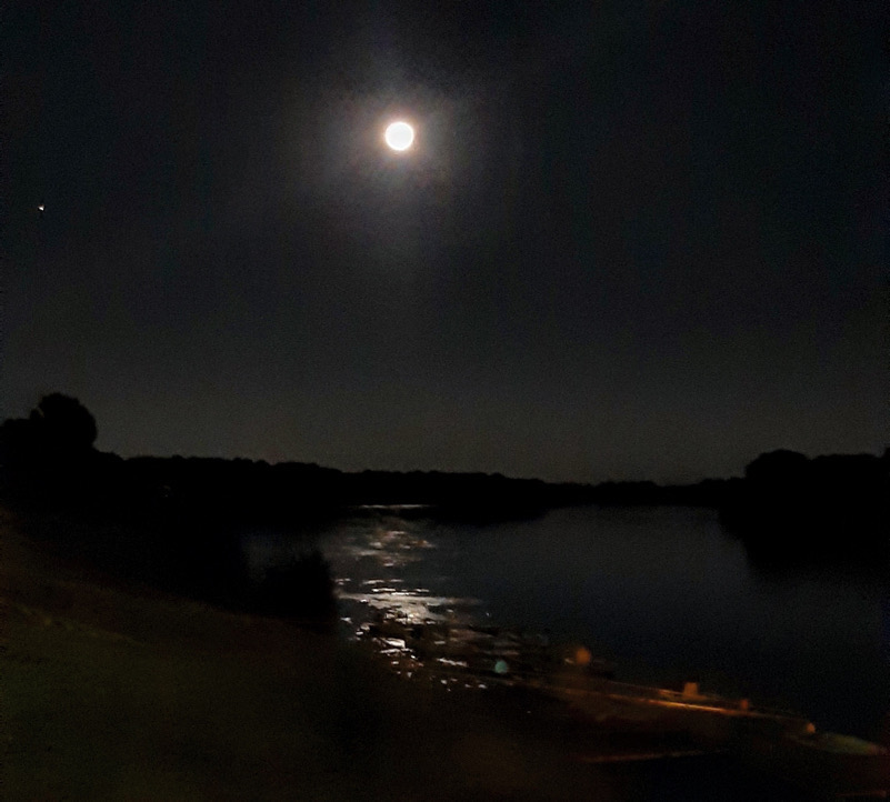 Luna piena - fiume Po