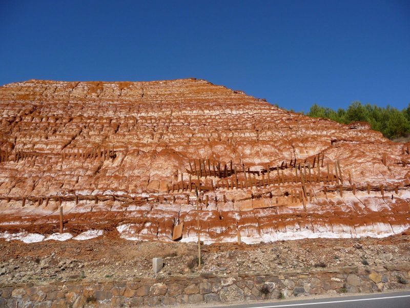 Iglesias - Discarica dei fanghi rossi venutasi a creare a seguito delle attività metallurgiche degli impianti della miniera di Monteponi
