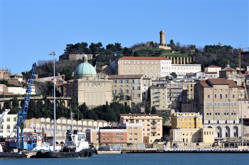 Ancona sul mare