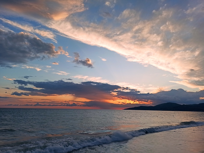 Piani inclinati convergenti (Marina di Ascea)