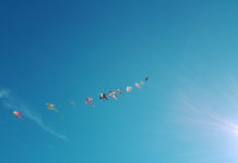 Un cielo di colori
