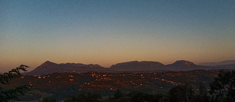 L'alba della Dormiente - Gruppo montuoso Taburno-Camposauro, prov Benevento