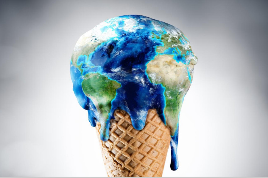 cono di gelato con l'immagine della terra che si surriscalda rappresentata da una pallina di gelato che si scioglie