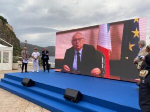 “Incontri del Mare”, Arpa Sicilia e il MIUR incontrano 300 studenti a Lipari (ME)