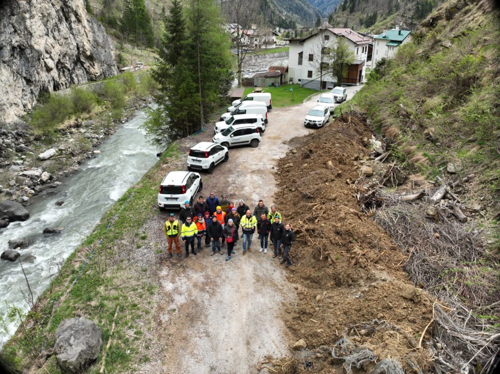 Esercitazione pratica sull'utilizzo corretto dei droni come strumento di rilevazione e mappatura del territorio