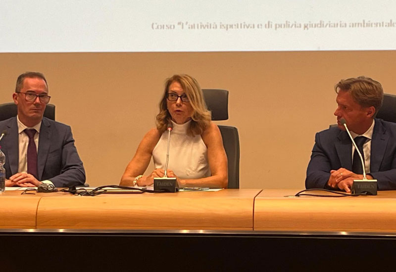 Da sx Corbella, procuratore generale presso la corte di appello di Milano, Nanni e il direttore generale Arpa Lombardia Cambielli